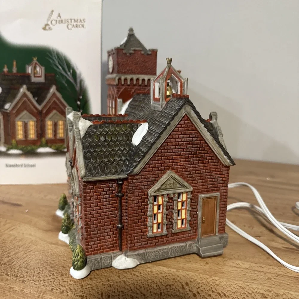 Department 56 Dickens Village Glensford School  805514 Christmas Lighted VTG